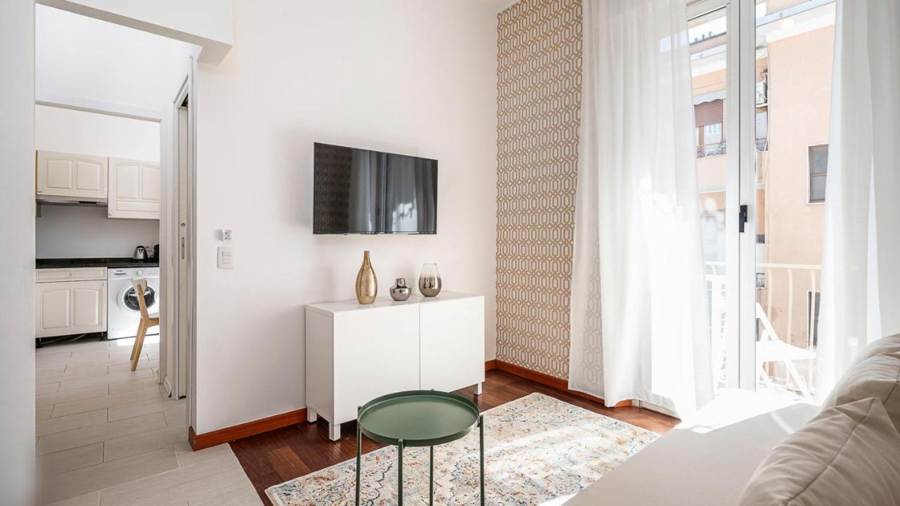 "Gold Fashion" - Residenza Duomo Citylife Apartamento Milão Exterior foto